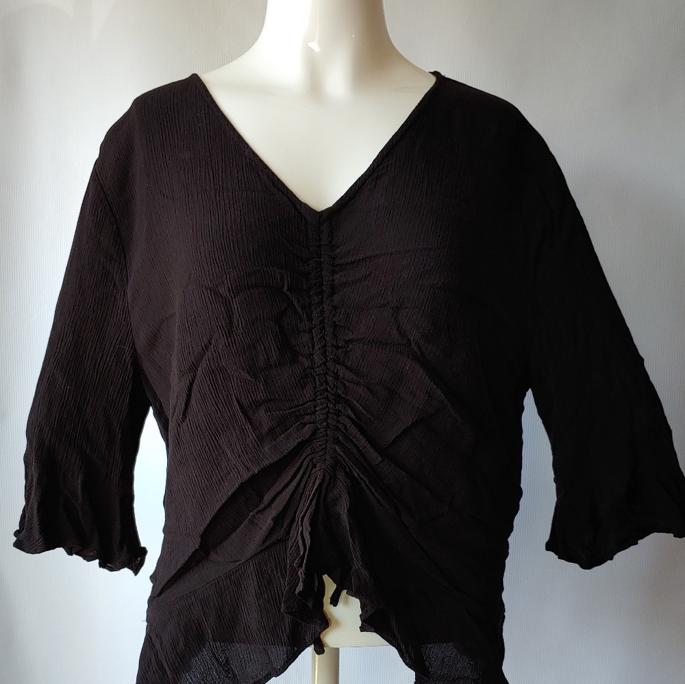 Super Cute 3/4 Sleeve Blouse with Cinched Detail